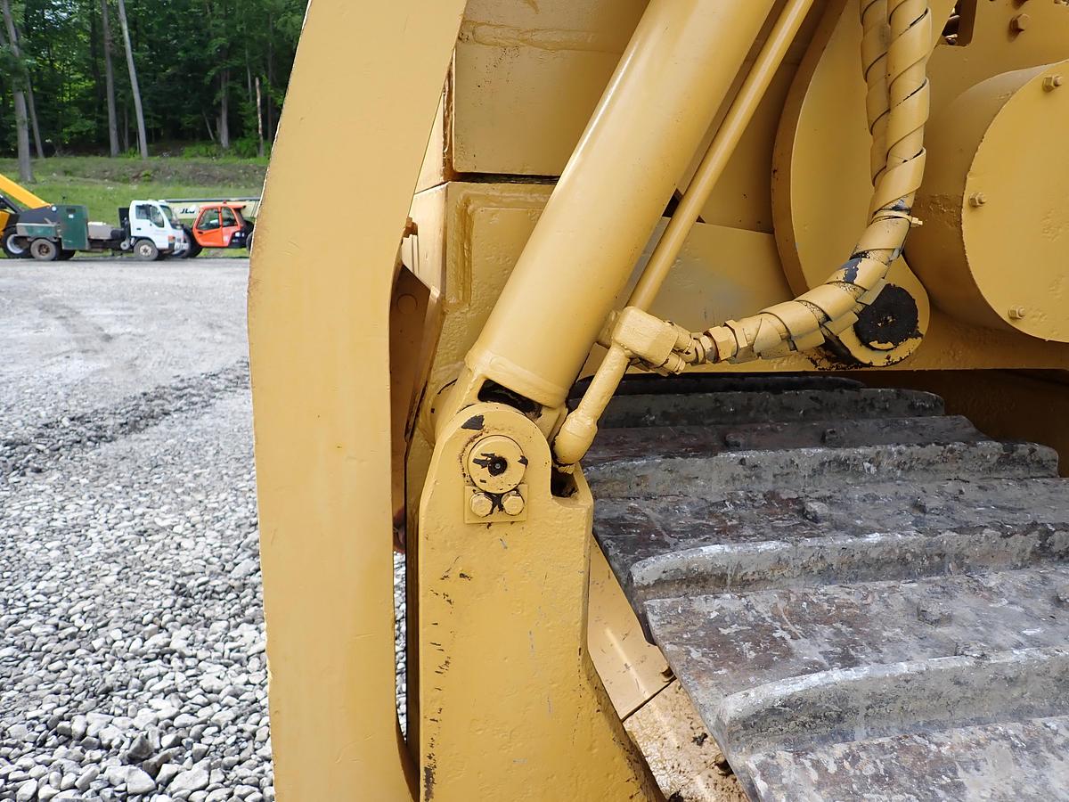 Used 1971 CAT 583H Crawler Pipelayer REAR WINCH