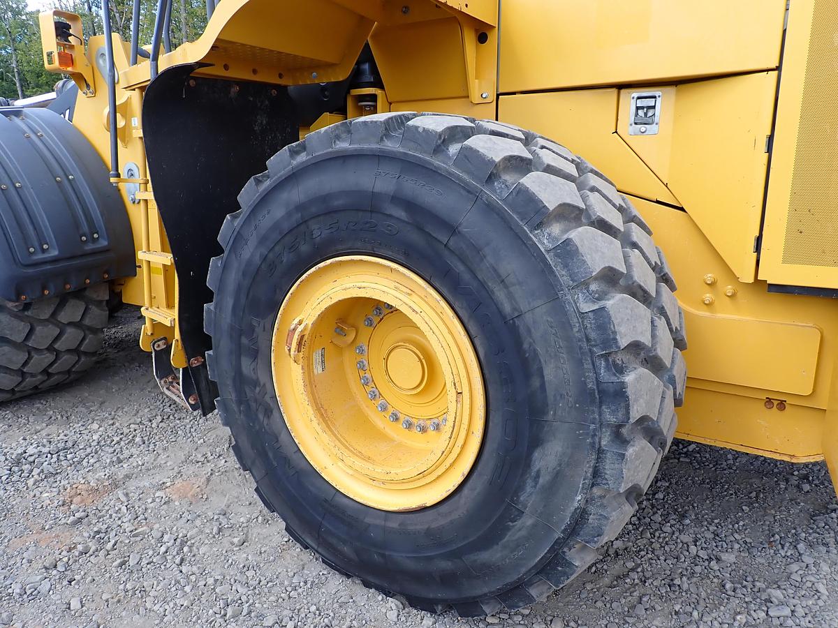 Used 2017 John Deere 844K III Wheel Loader AGGREGATE HANDLER