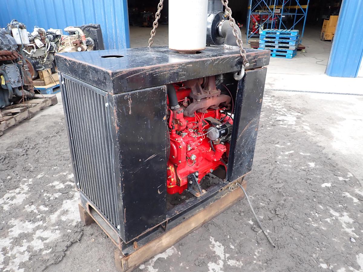 Used 1999 John Deere 4045TF250 Diesel Engine POWER UNIT w/ PTO CLUTCH