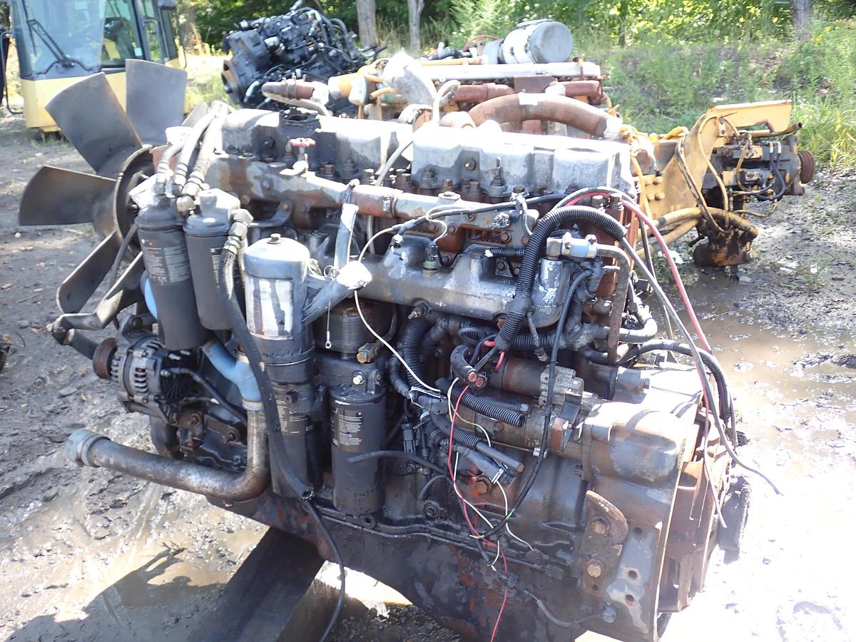 Used 2005 Mack AMI 335 Diesel Truck Engine