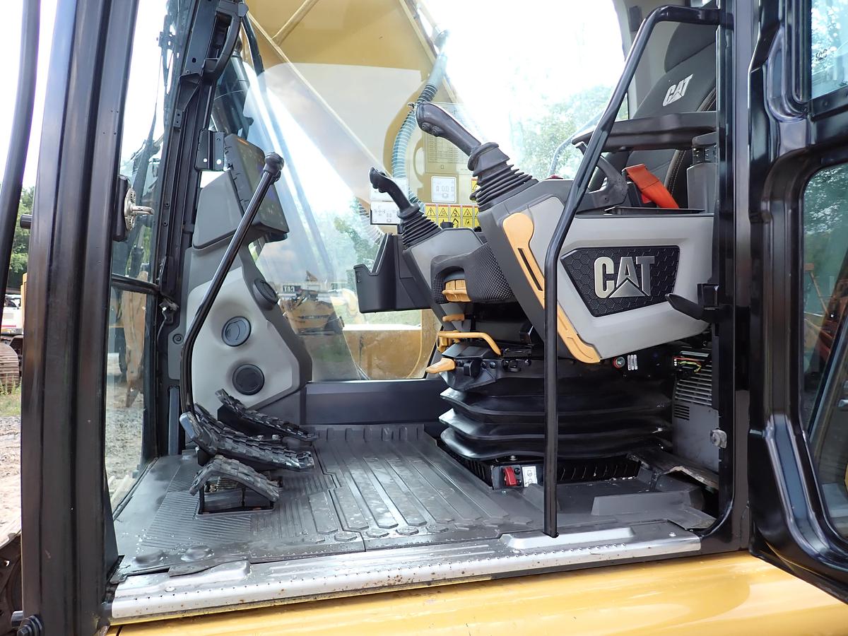 Used 2020 CAT 323 Hydraulic Excavator HYDRAULIC THUMB!