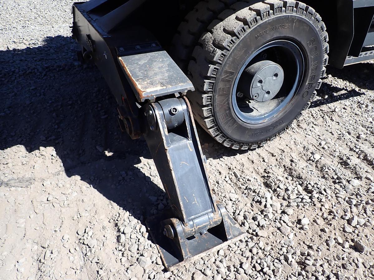 Used 2019 Doosan DX210WMH-5 Wheeled Excavator Material Handler