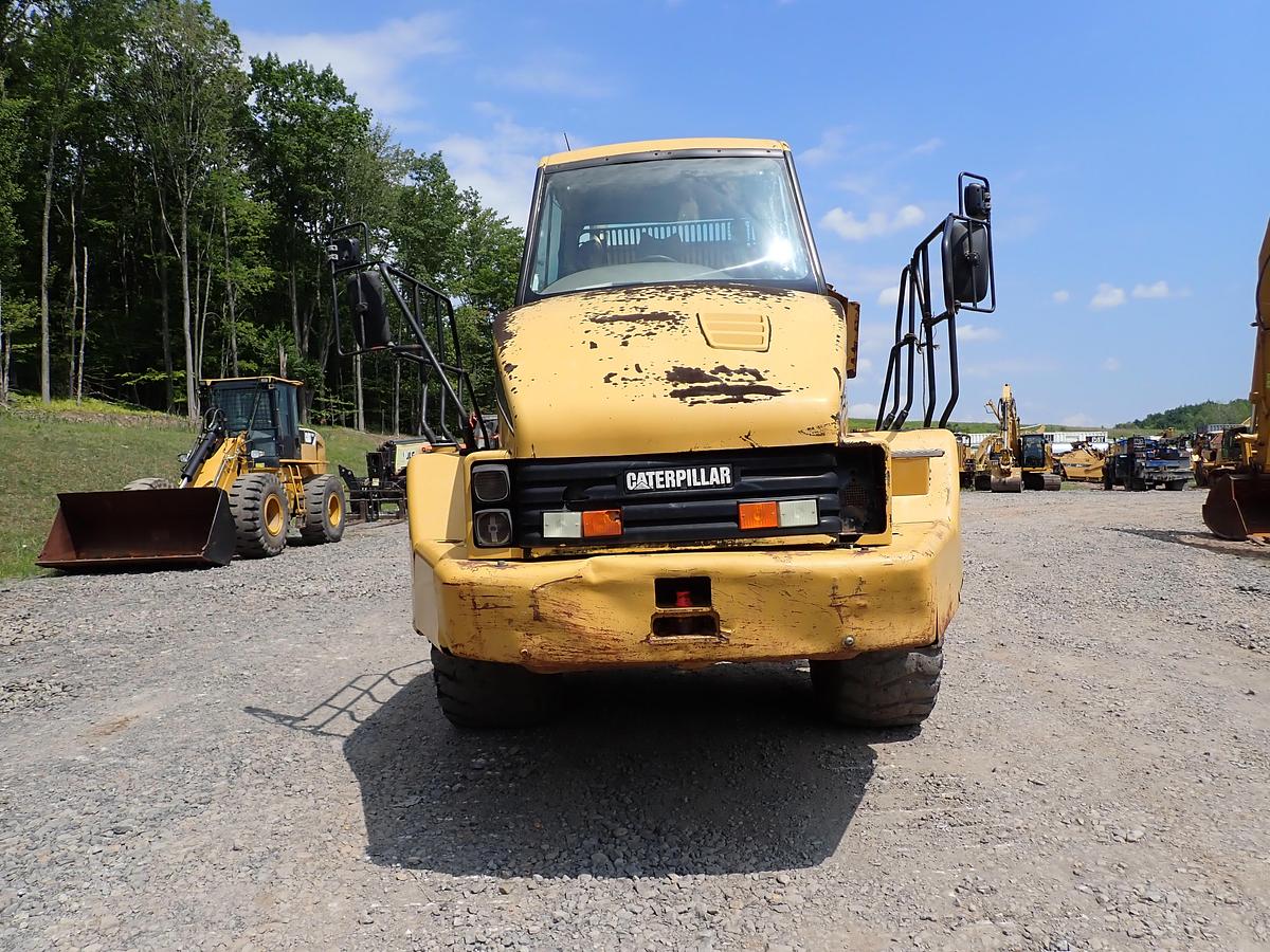 Used 2006 CAT 730