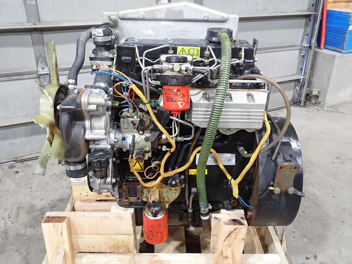 Used 1998 Perkins 1004-40TW Diesel Engine AM50661 946 HOURS!