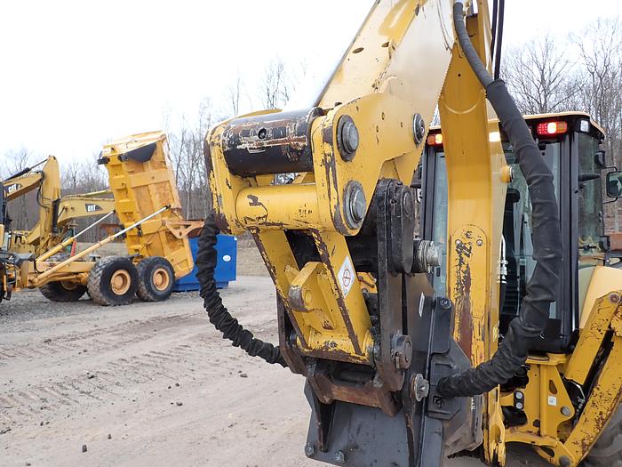 Used 2018 CAT 420F2 Loader Backhoe