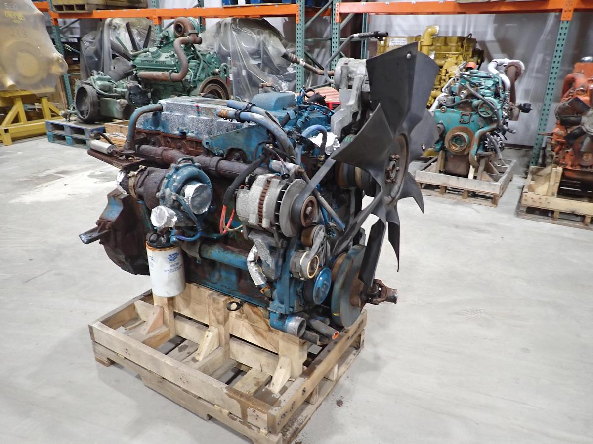 Used 2003 International DT530E Diesel Engine 300 HP