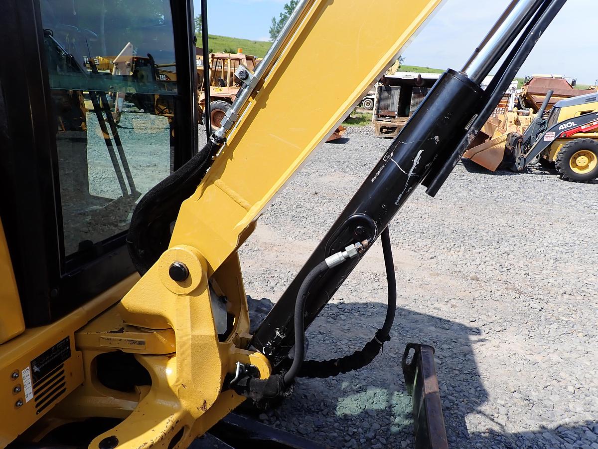Used 2016 CAT 304E2 CR Mini Excavator HYDRAULIC THUMB!