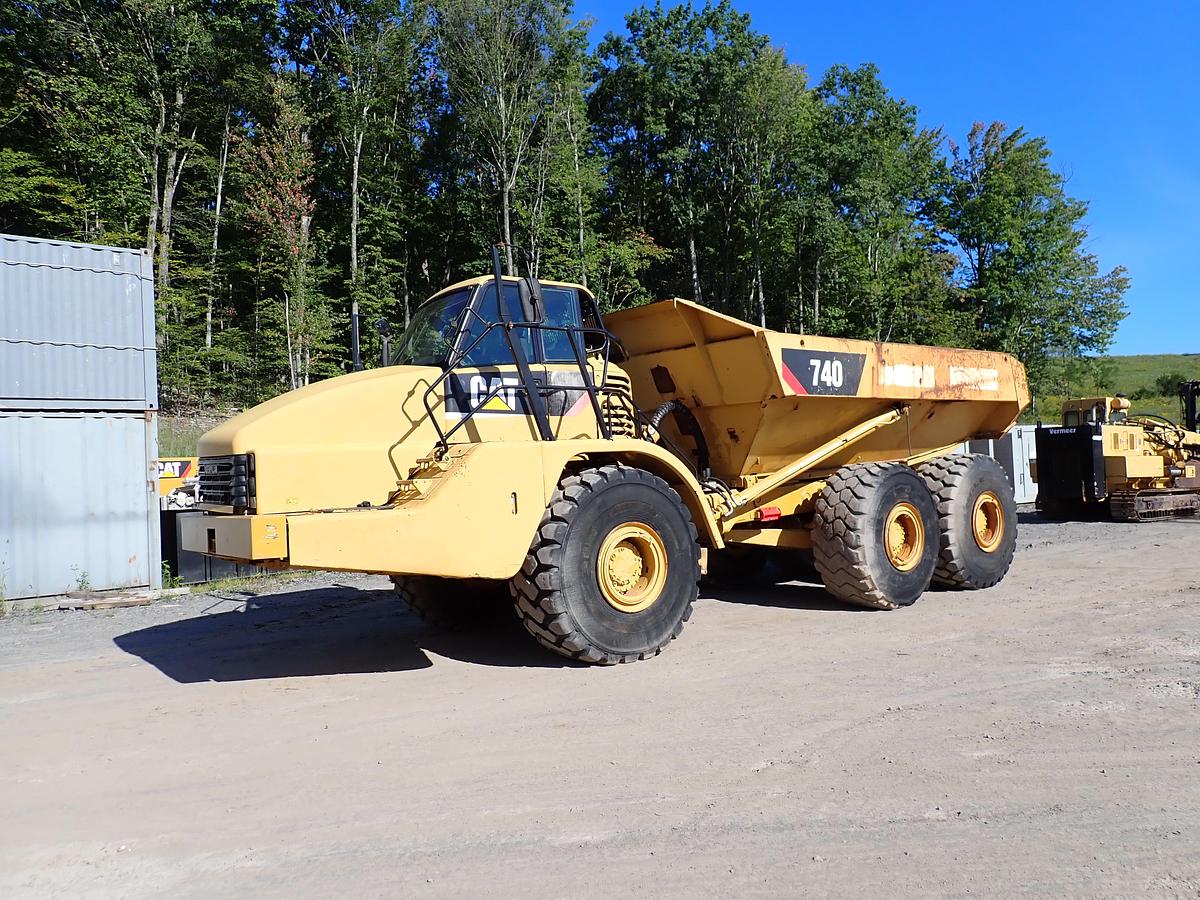 Used 2011 CAT 740 Articulated Haul Truck 7900 HOURS!