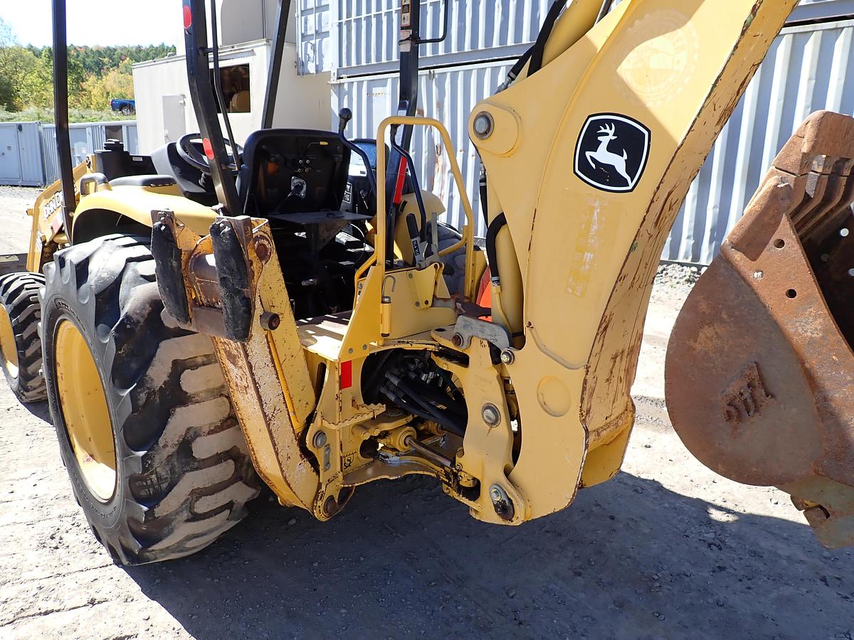 Used 2011 John Deere 110 Loader Backhoe
