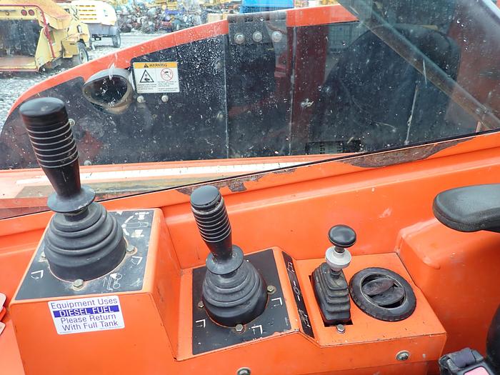 Used 2009 Lull 944E-42