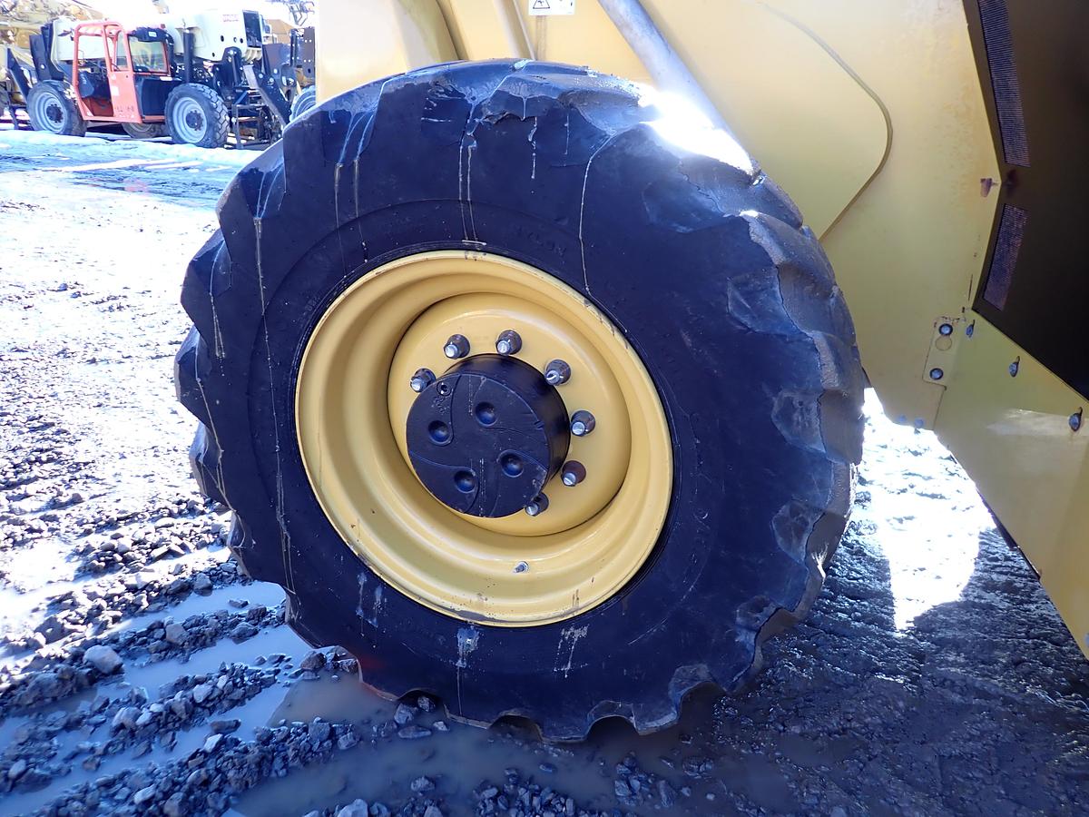 Used 2019 CAT TL1255D