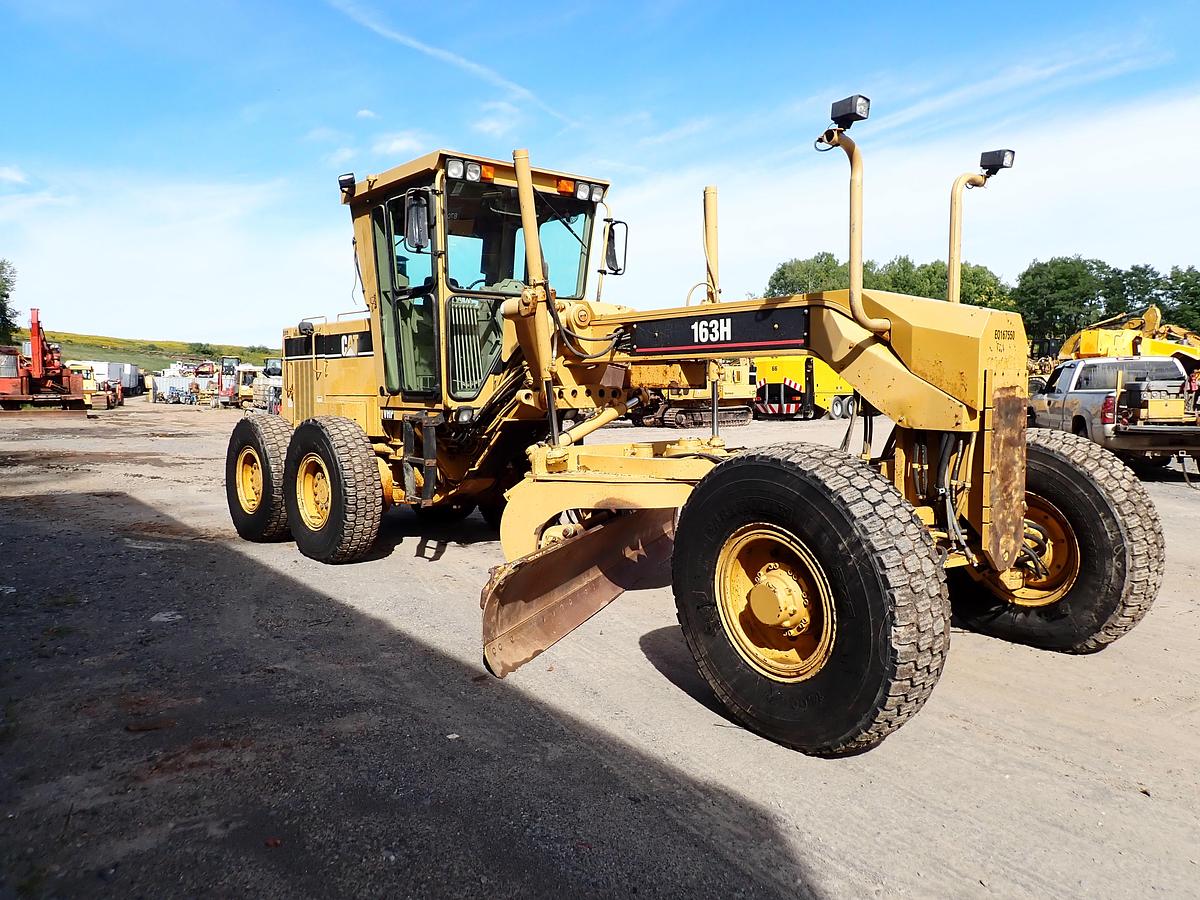Used 1998 CAT 163H Motor Grader