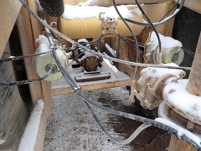 Used 1994 CAT 621F 8000 Gallon Water Wagon