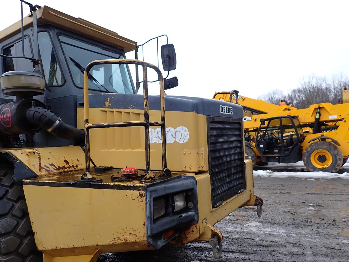 Used 2000 John Deere 300C Articulated Haul Truck
