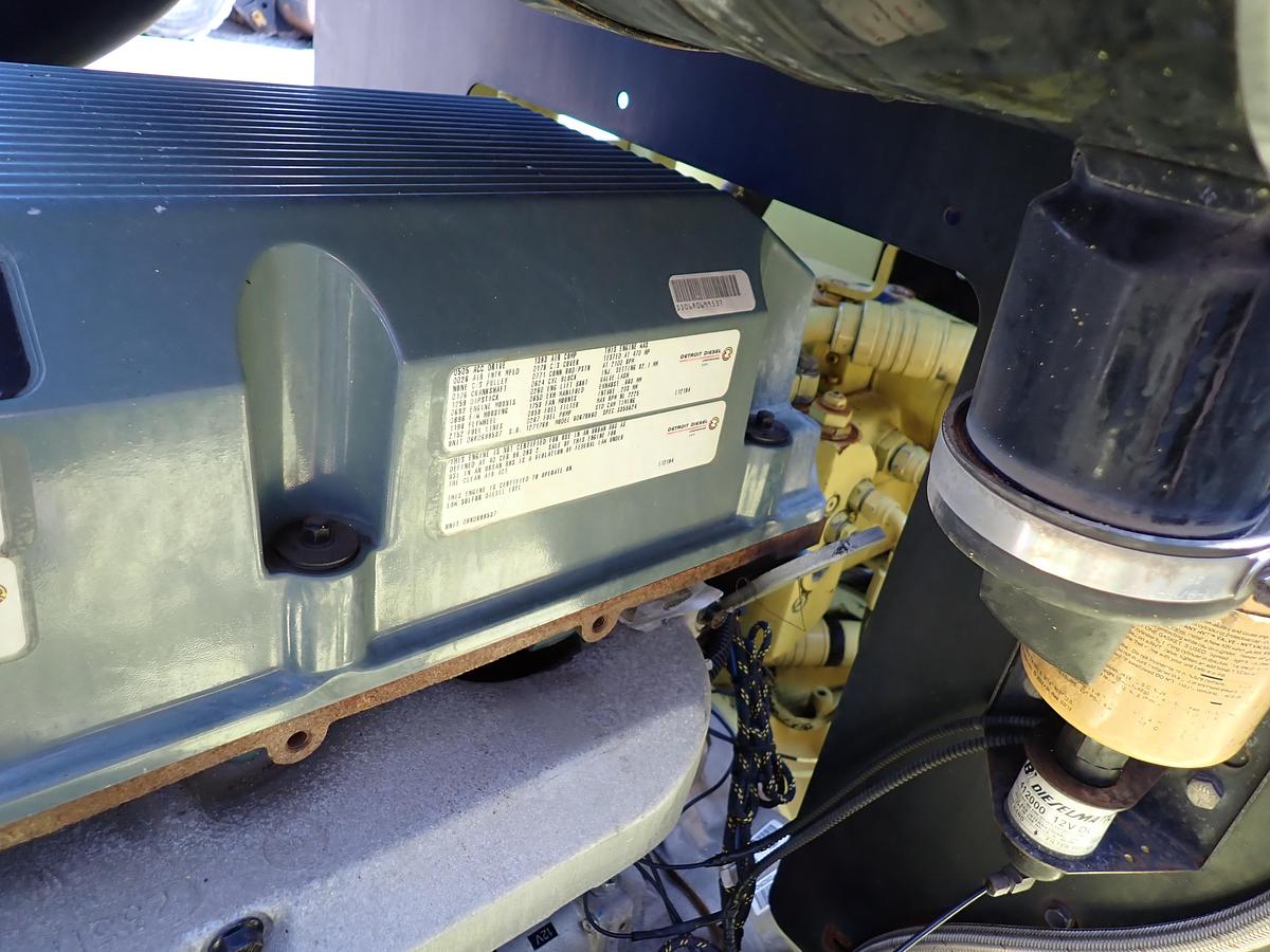 Used 2003 Oshkosh HB2923 Airport Snowblower