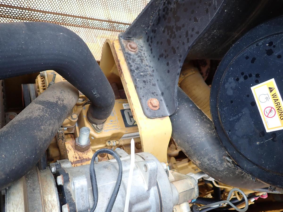 Used 2004 CAT D5G LGP Crawler Dozer