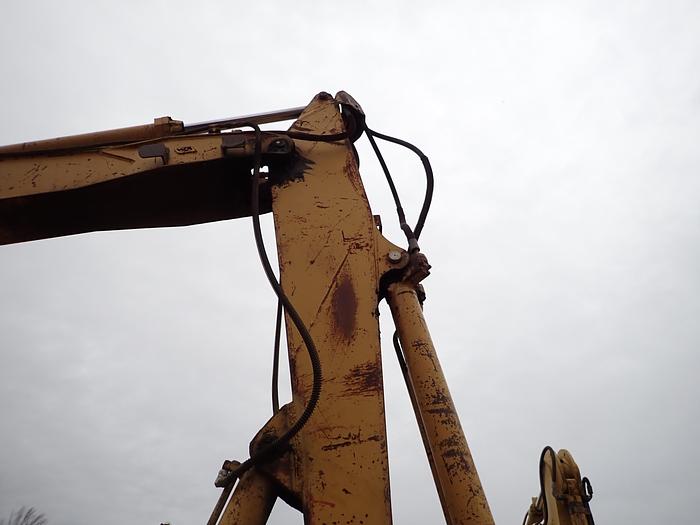 Used 1986 Caterpillar 229 LC Excavator