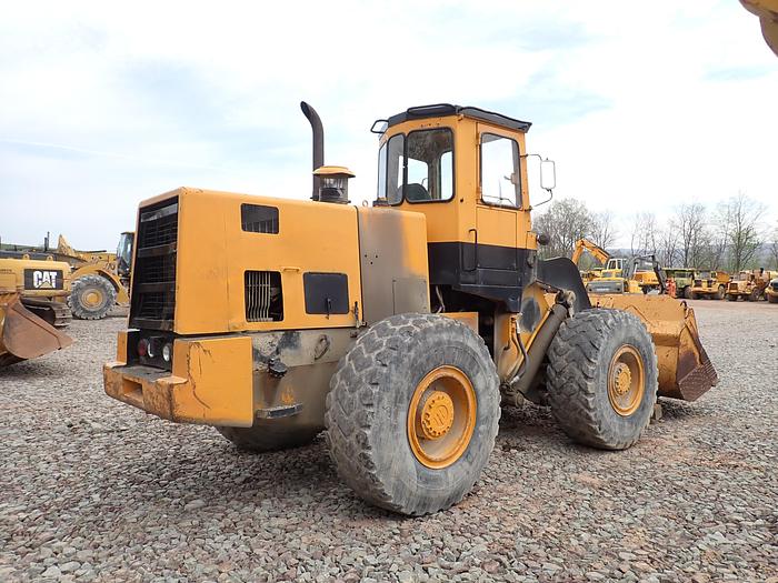 Used Dresser 530 Wheel Loader w/ FORKS & BUCKET