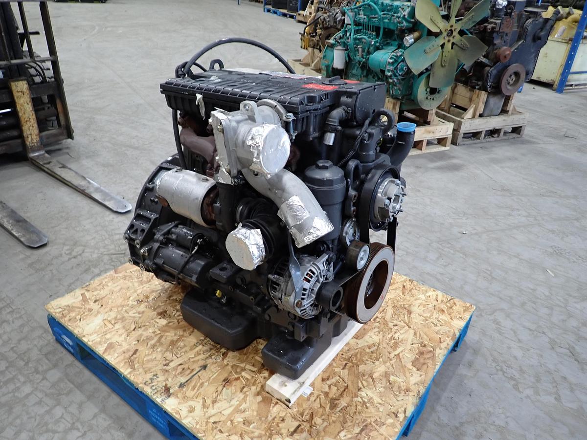 2004 Mercedes OM904LA Diesel Engine UNUSED GOV'T SURPLUS