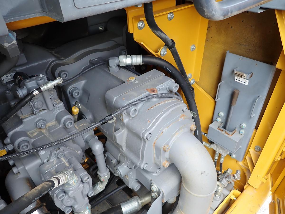 Used 2021 John Deere 870G LC Hydraulic Excavator MASS EXCAVATING BOOM