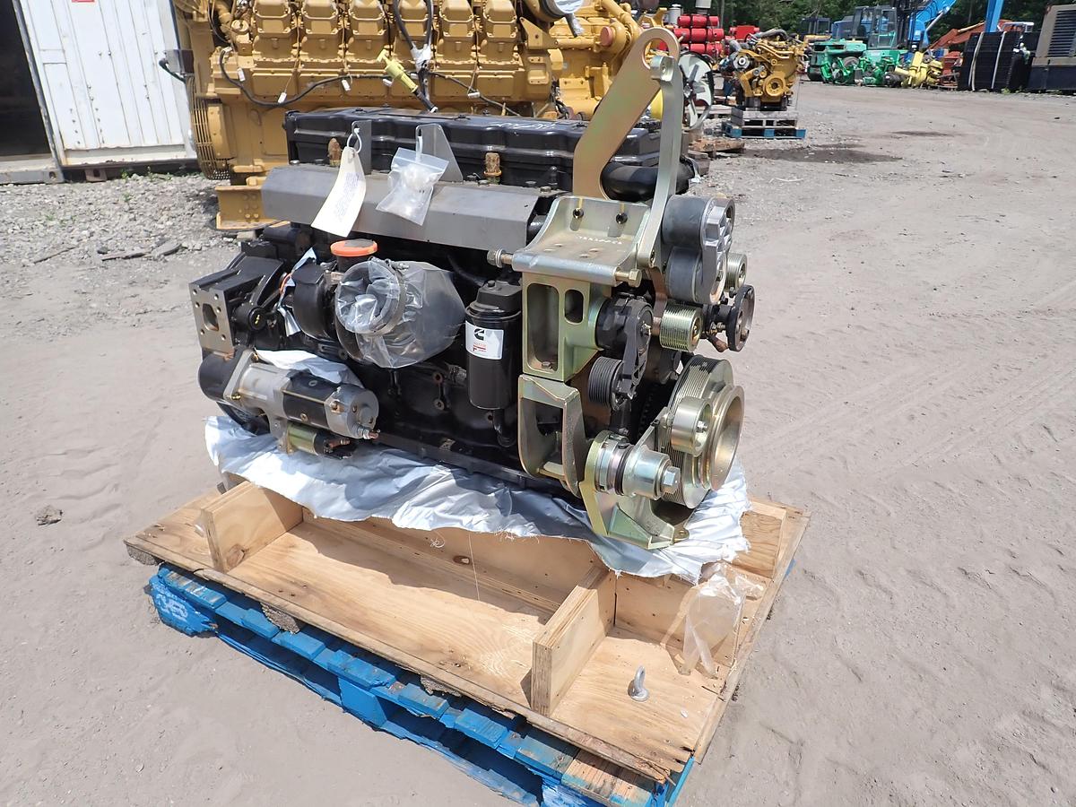 2011 Cummins QSB 6.7 Diesel Engine UNUSED! CPL 8611 300 HP