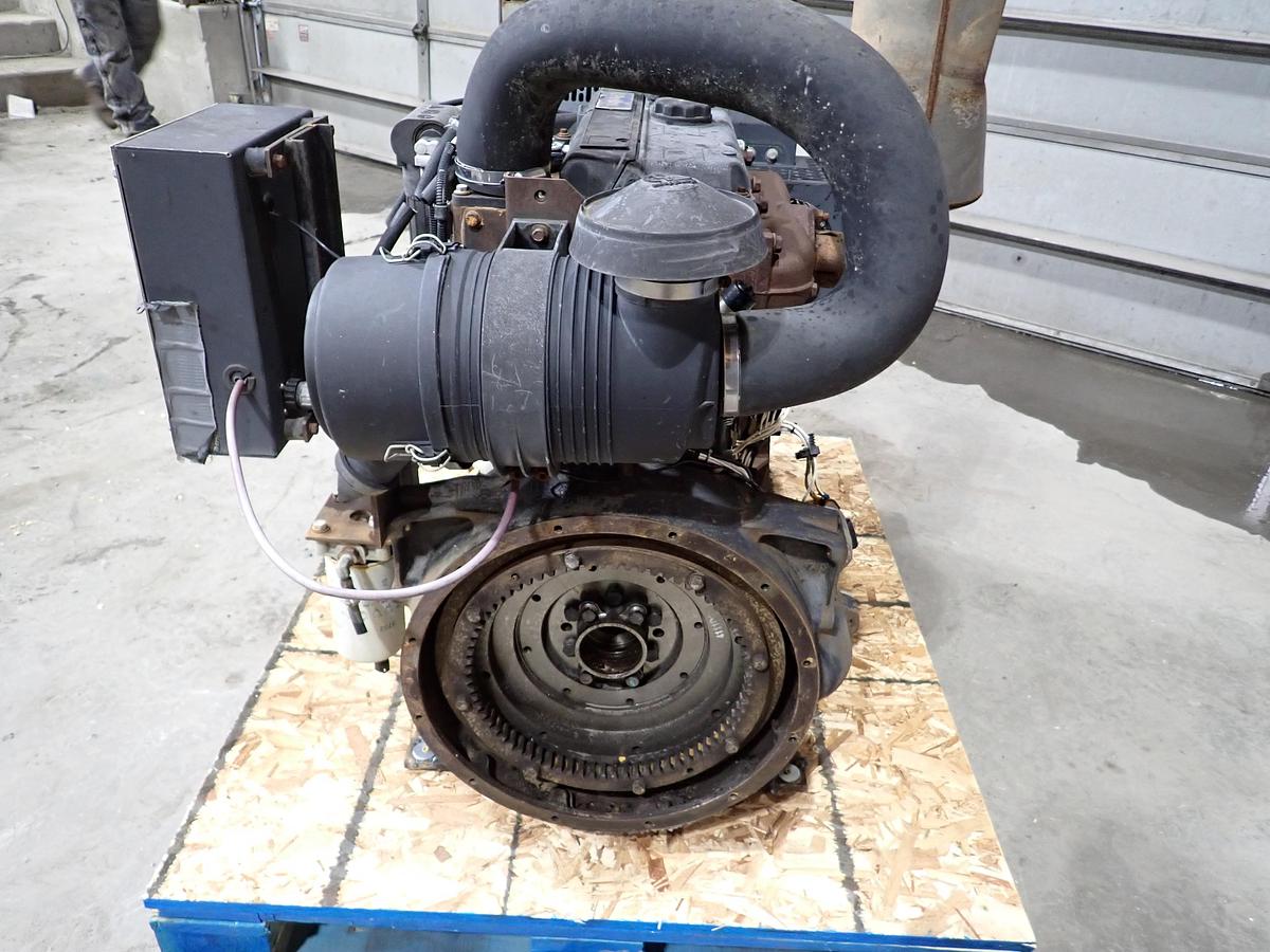 Used 2003 Perkins 1104C-44