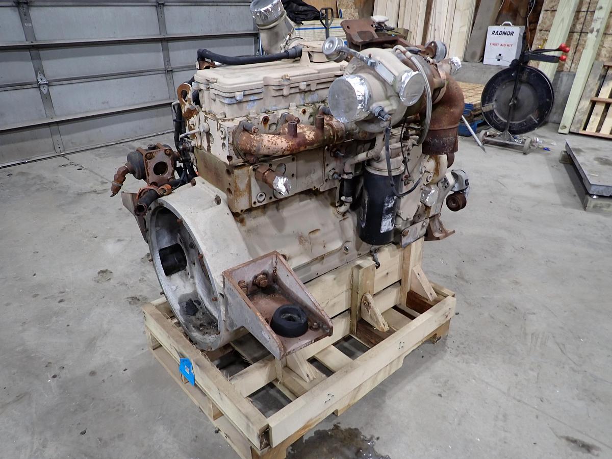 Used 2013 Cummins ISC 300E