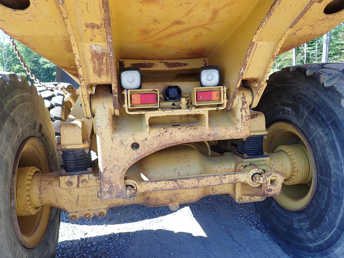 Used 2004 CAT 735 Articulated Haul Truck