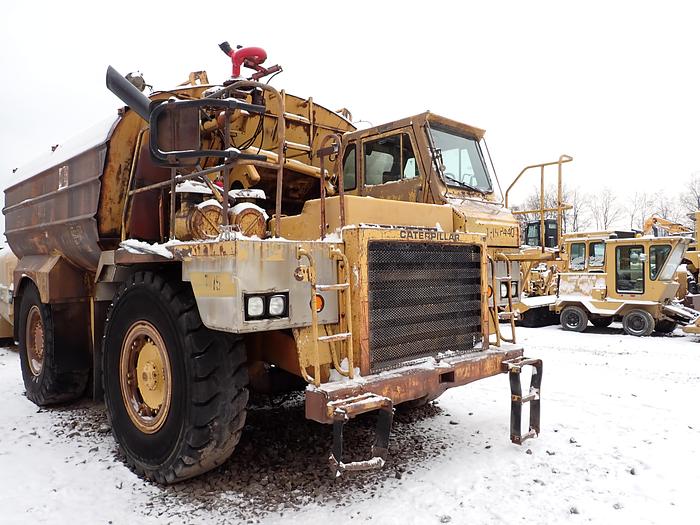 Used 1985 CAT 769C Rigid Frame Water Truck 8000 Gallon