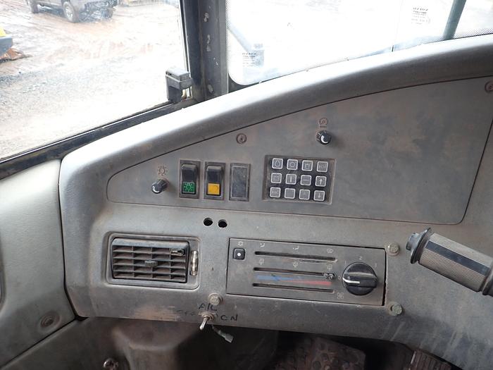 Used 2004 Volvo A40D Articulated Haul Truck