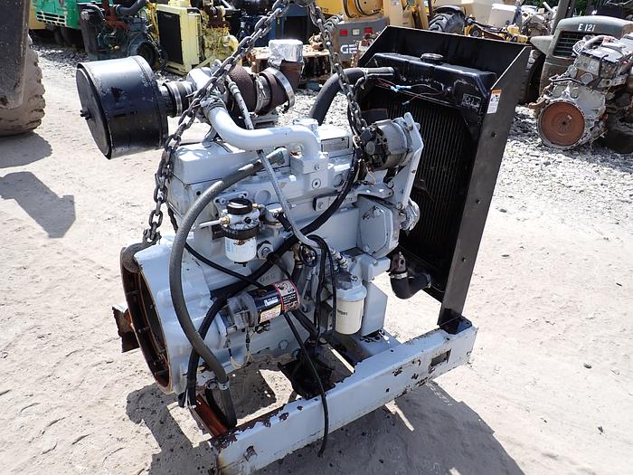 Used 2000 John Deere 4045TF150