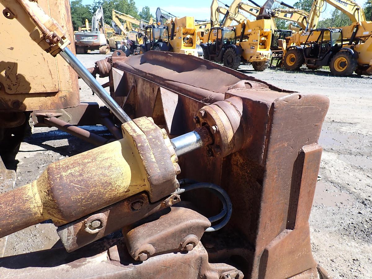Used 1973 CAT D8H Crawler Dozer RIPPER!