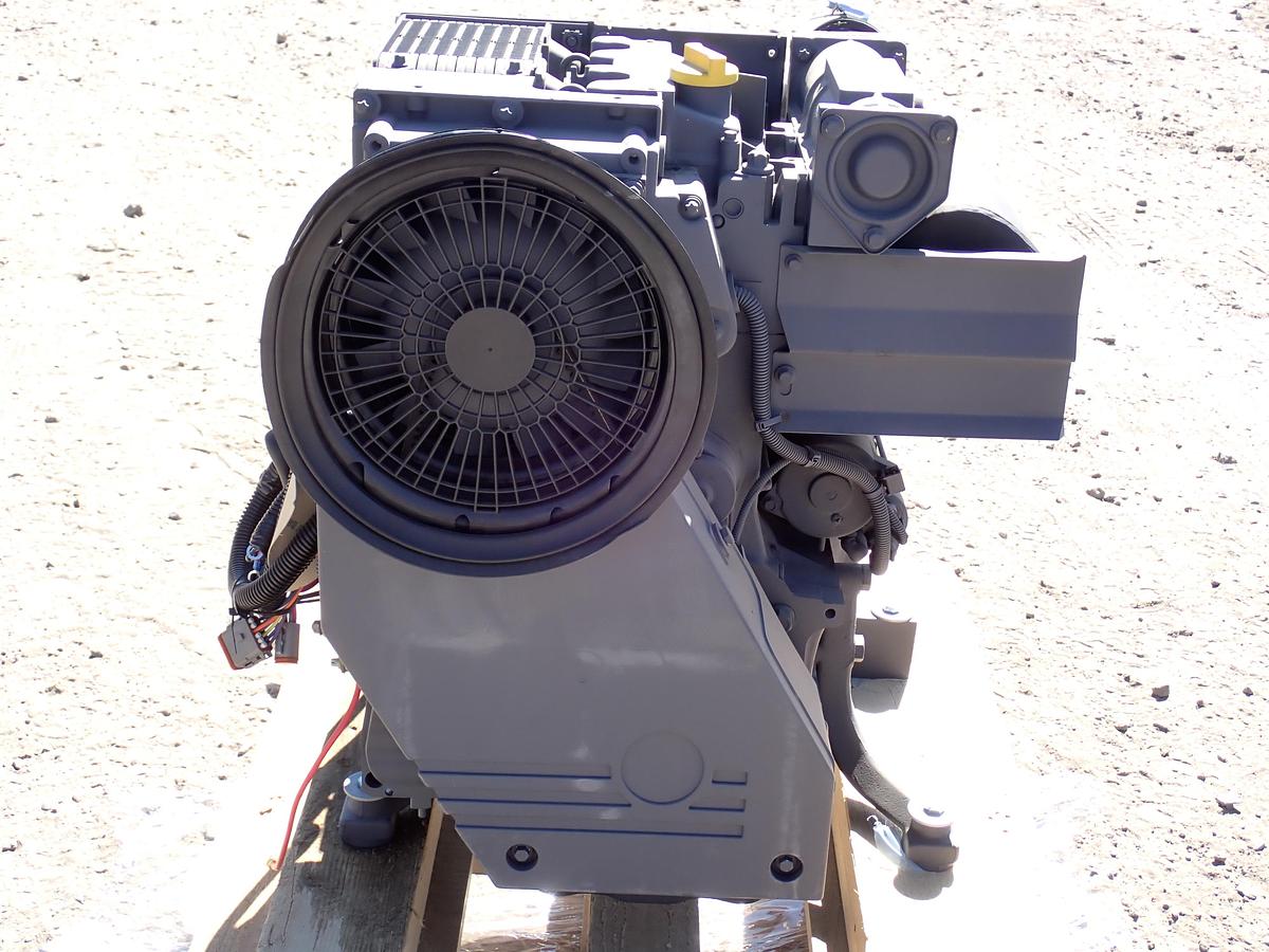 Deutz D2011 L02I Diesel Engine FACTORY NEW! 