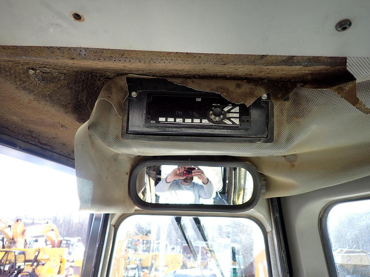 Used 2002 CAT D7R SERIES II Crawler Dozer