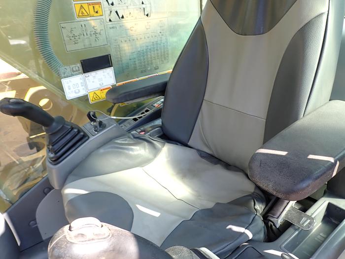 Used 2006 CAT 324DL Hydraulic Excavator PROGRESSIVE THUMB -- LOW HOURS