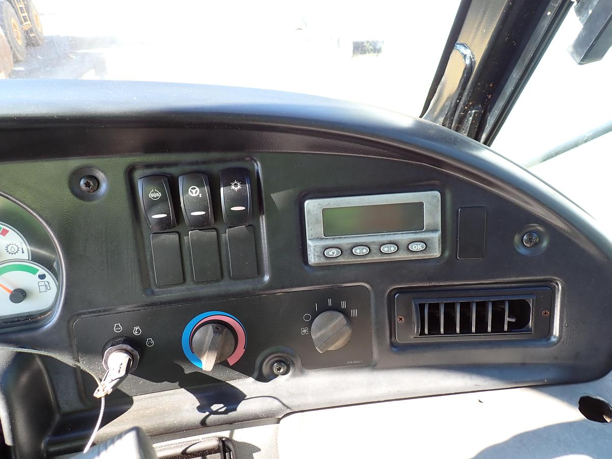 Used 2011 CAT 740 Articulated Haul Truck 7900 HOURS!