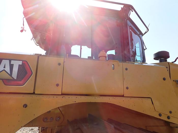 Used 2022 CAT D6 LGP Crawler Dozer