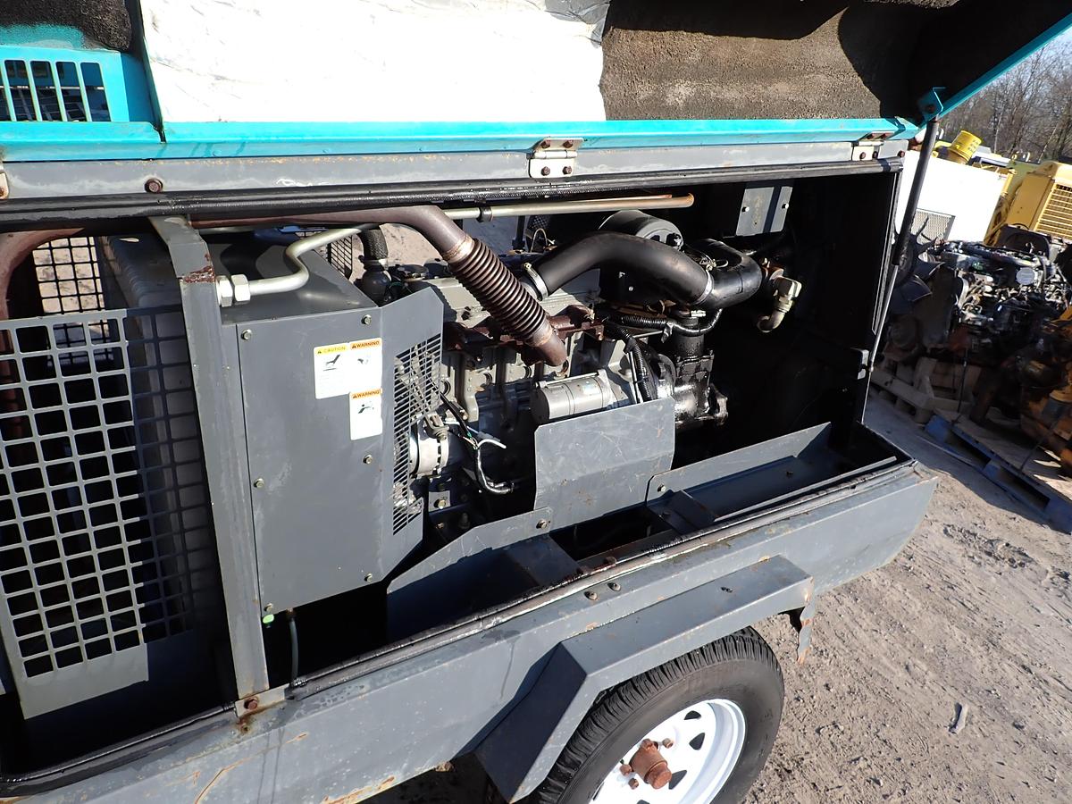 Used 2002 Airman PDS185S 185 CFM Air Compressor