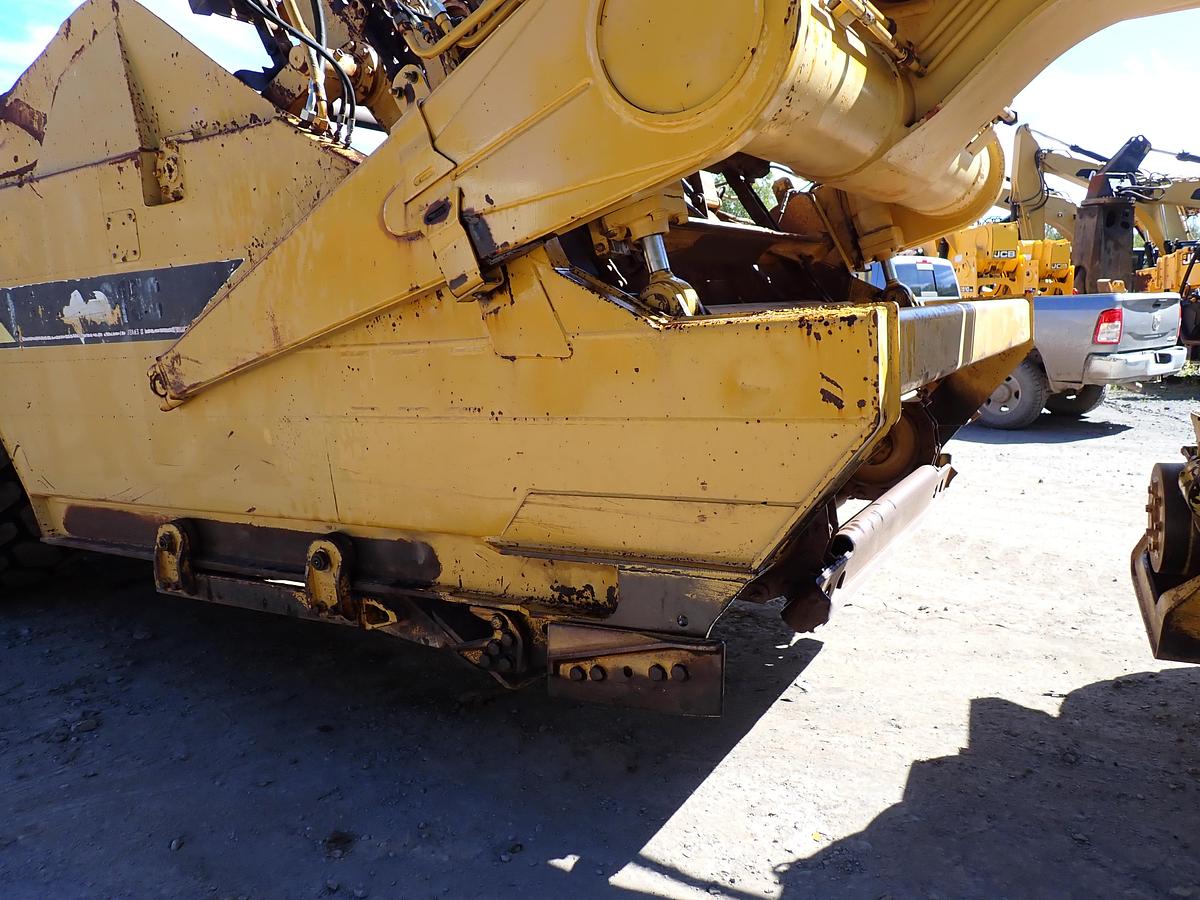 Used 1998 CAT 615C II Elevating Scraper