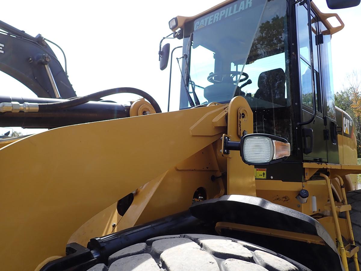 Used 2011 CAT 928HZ Wheel Loader 6000 HOURS! QUICK COUPLER
