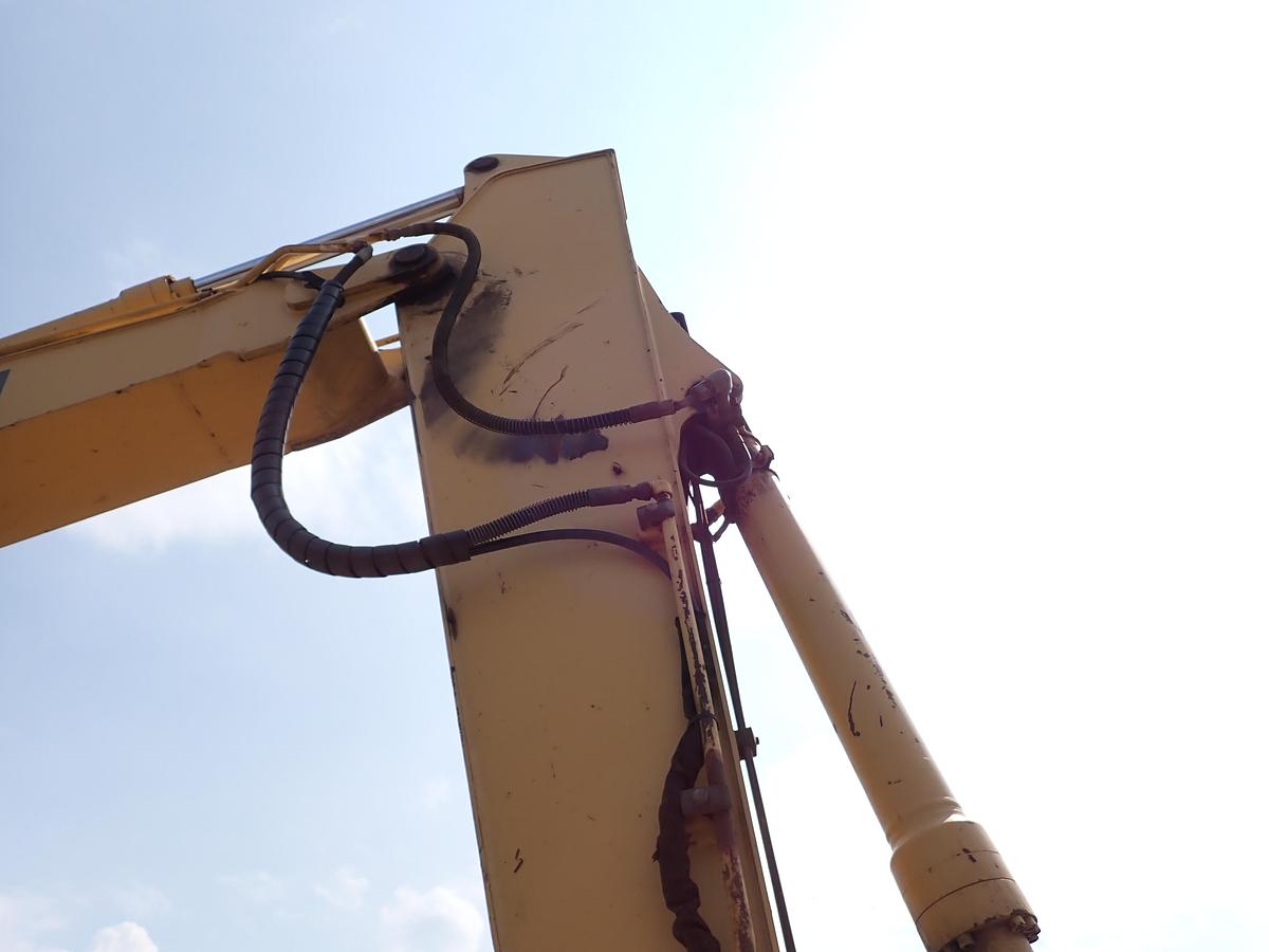 Used 2004 John Deere 160C LC Hydraulic Excavator Q/C Aux. Hydraulics