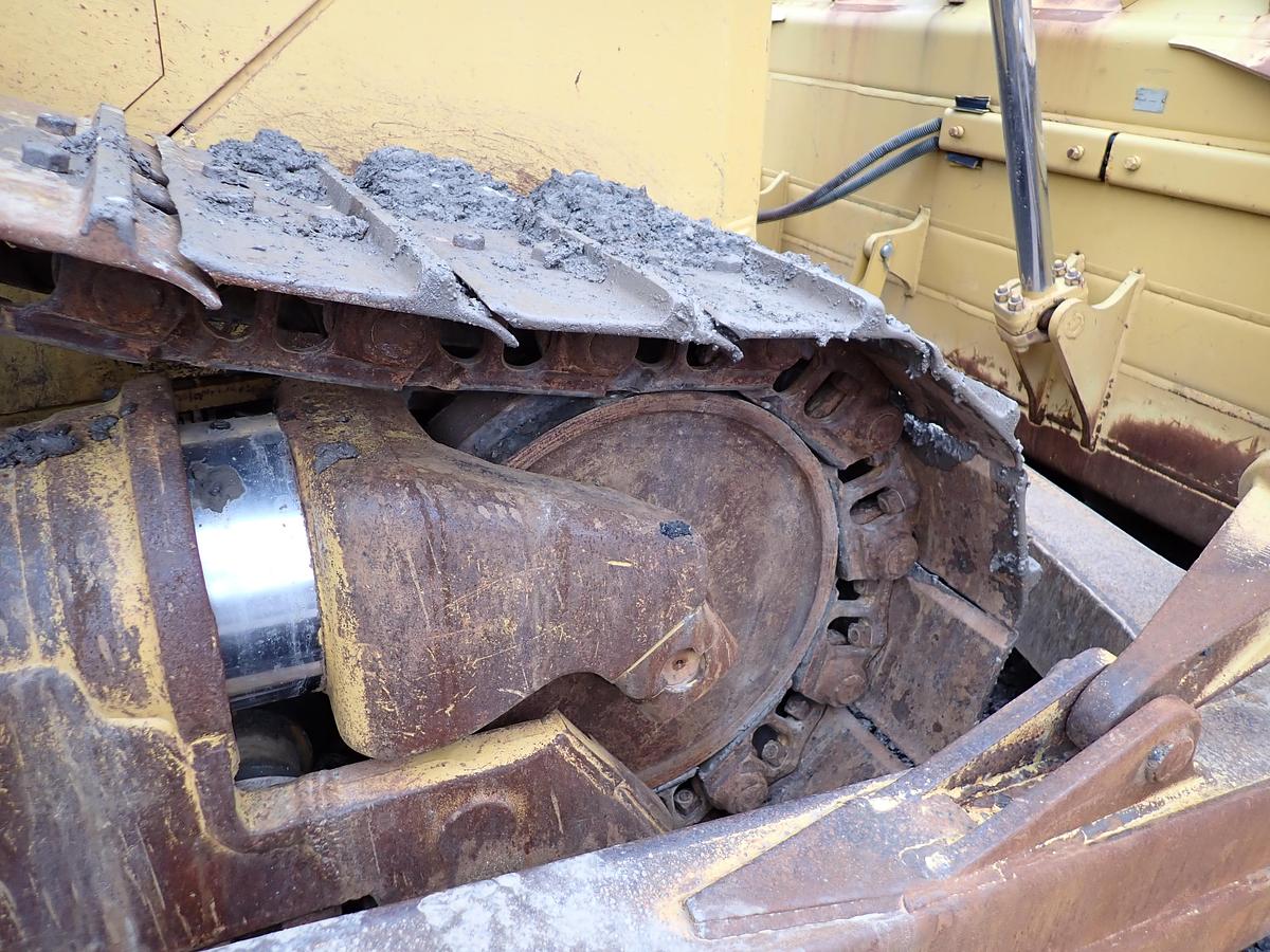 Used 2004 CAT D6R XL II