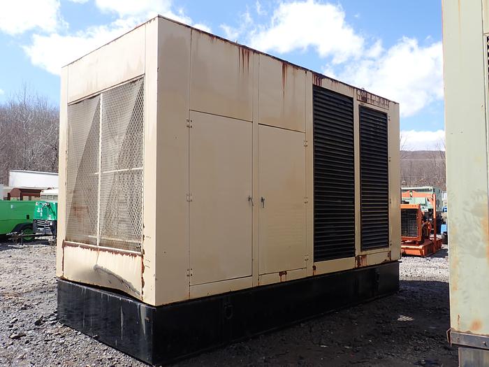 Used 1990 Cummins KTA38-G1 650 KW Generator Set CONTINUOUS DUTY