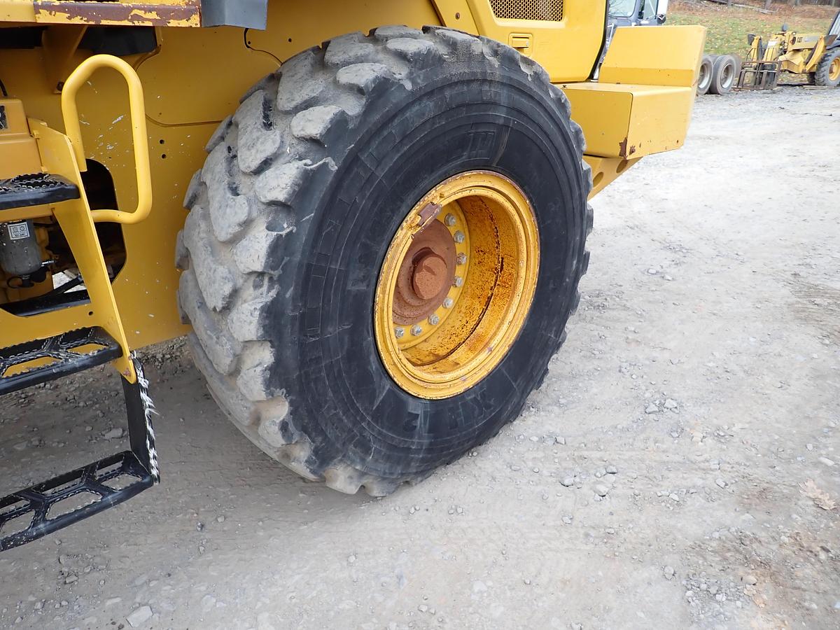 Used 2019 CAT 938M