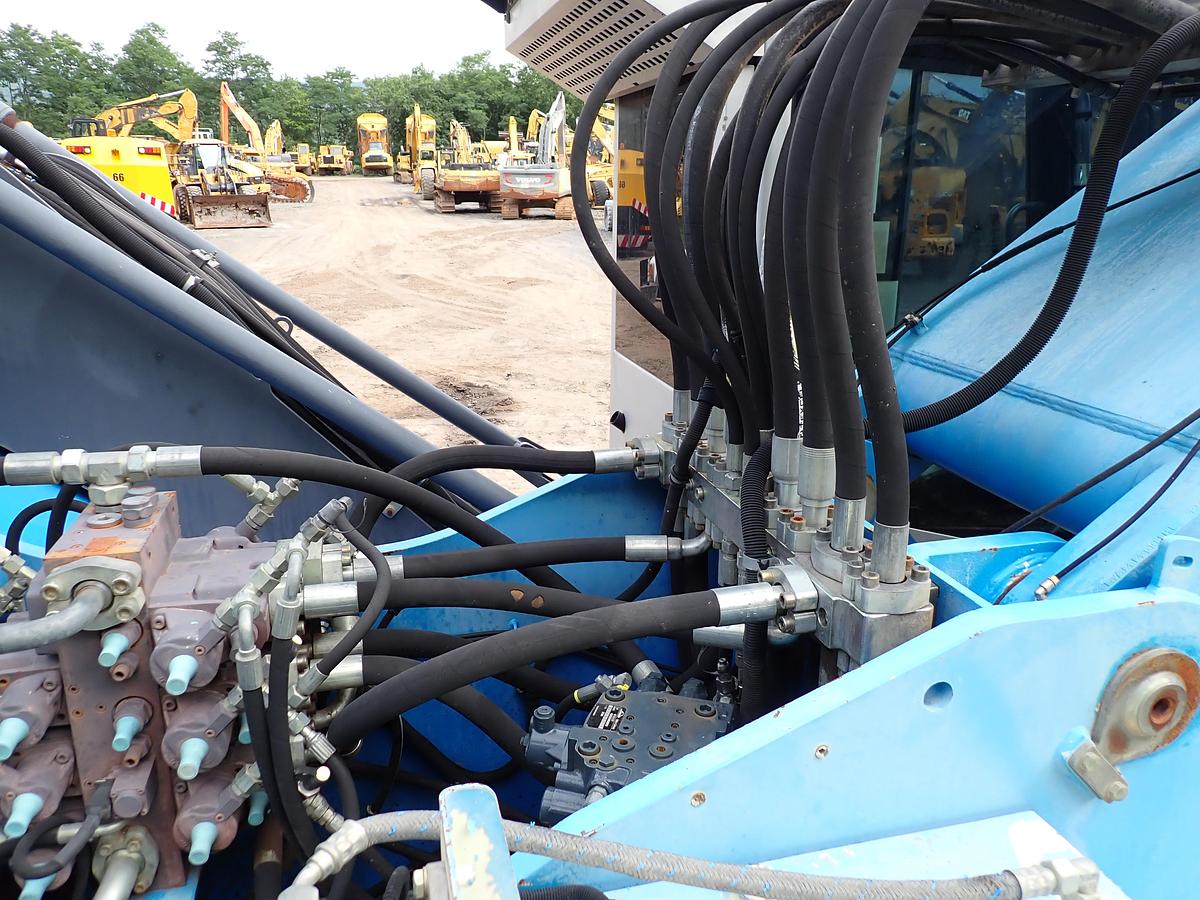 Used 2011 Fuchs MHL340 Wheeled Material Handler