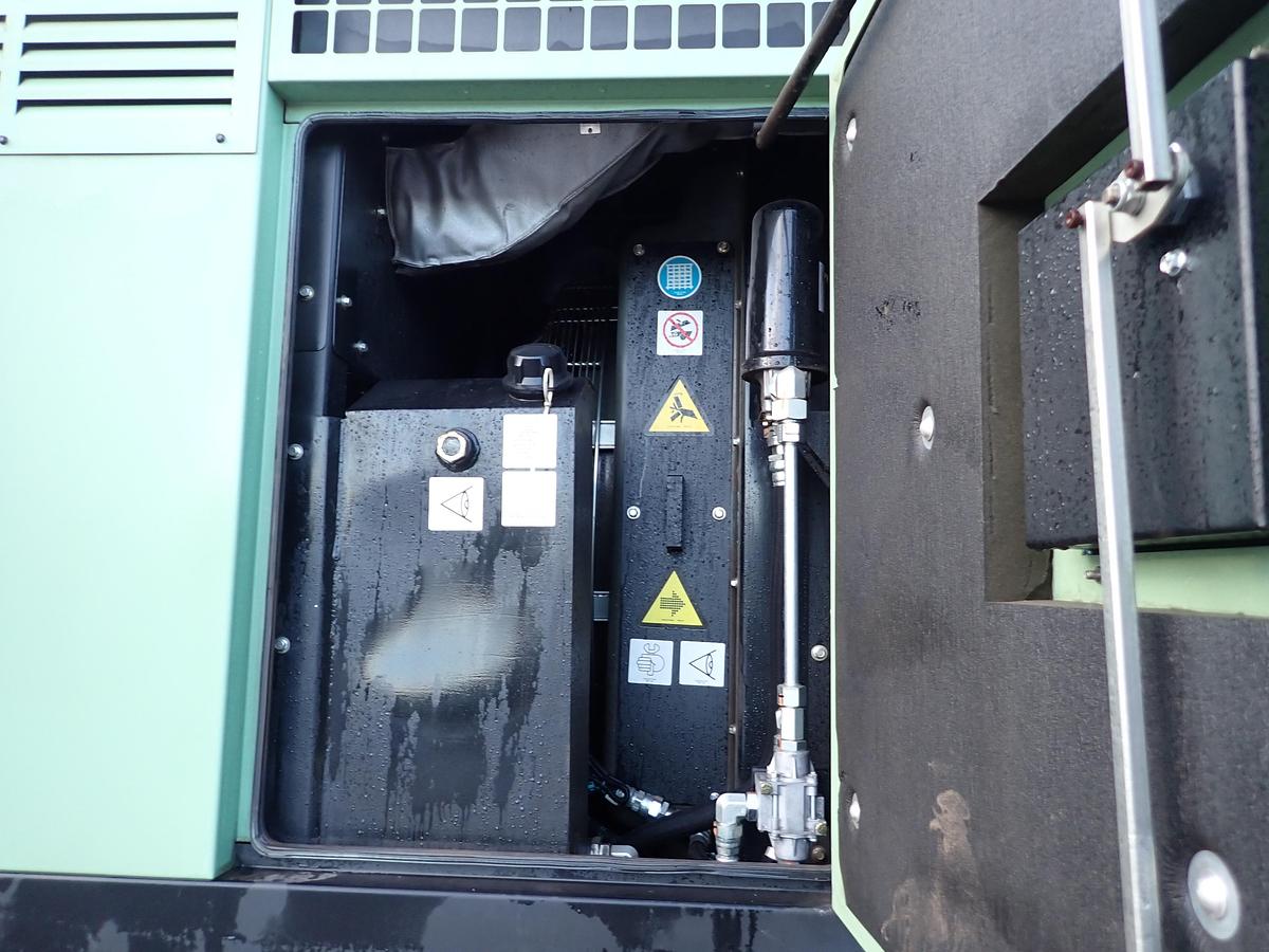 Used 2015 Sullair 900CH/AFDTQ-CA4 900 CFM Air Compressor