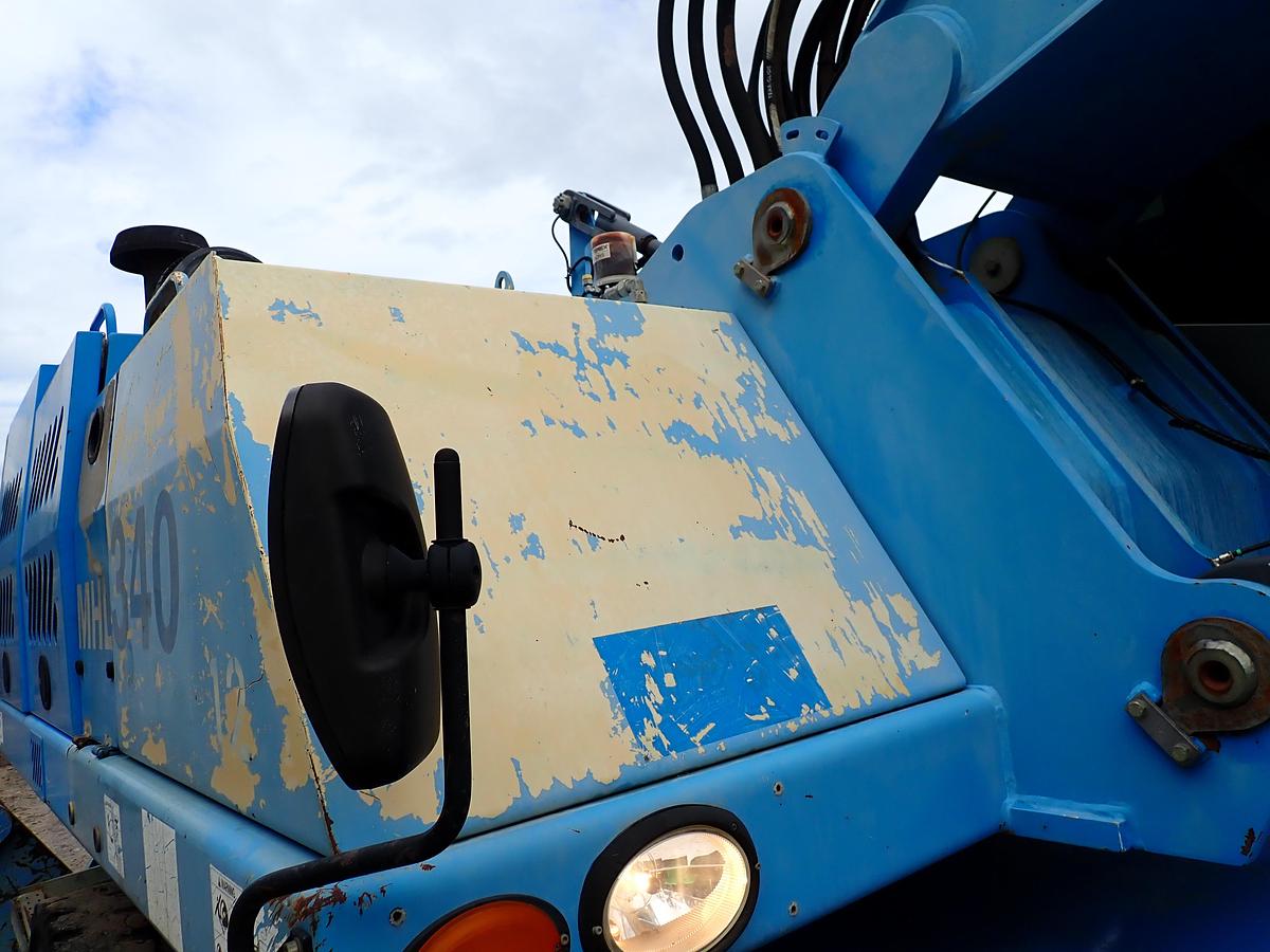 Used 2011 Fuchs MHL340 Wheeled Material Handler