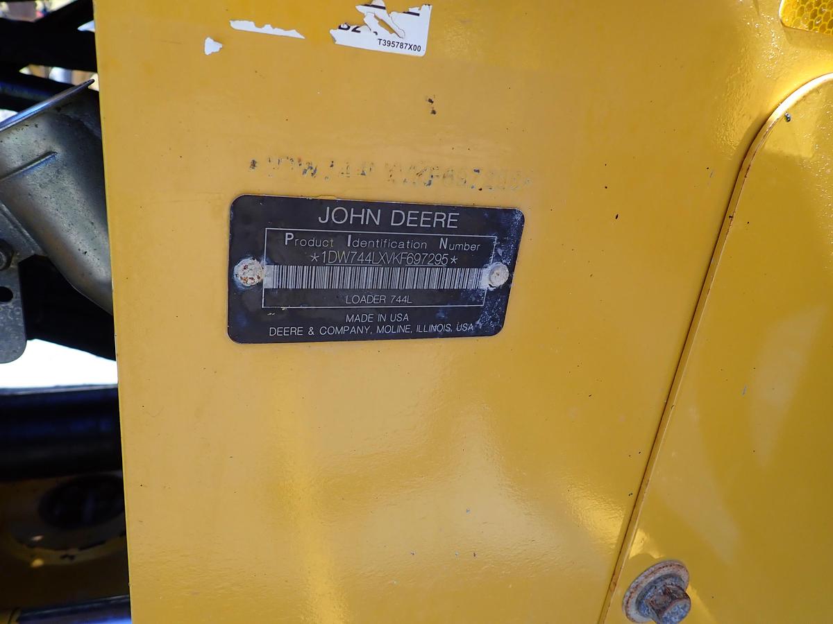 Used 2019 John Deere 744L Wheel Loader QUICK COUPLER!