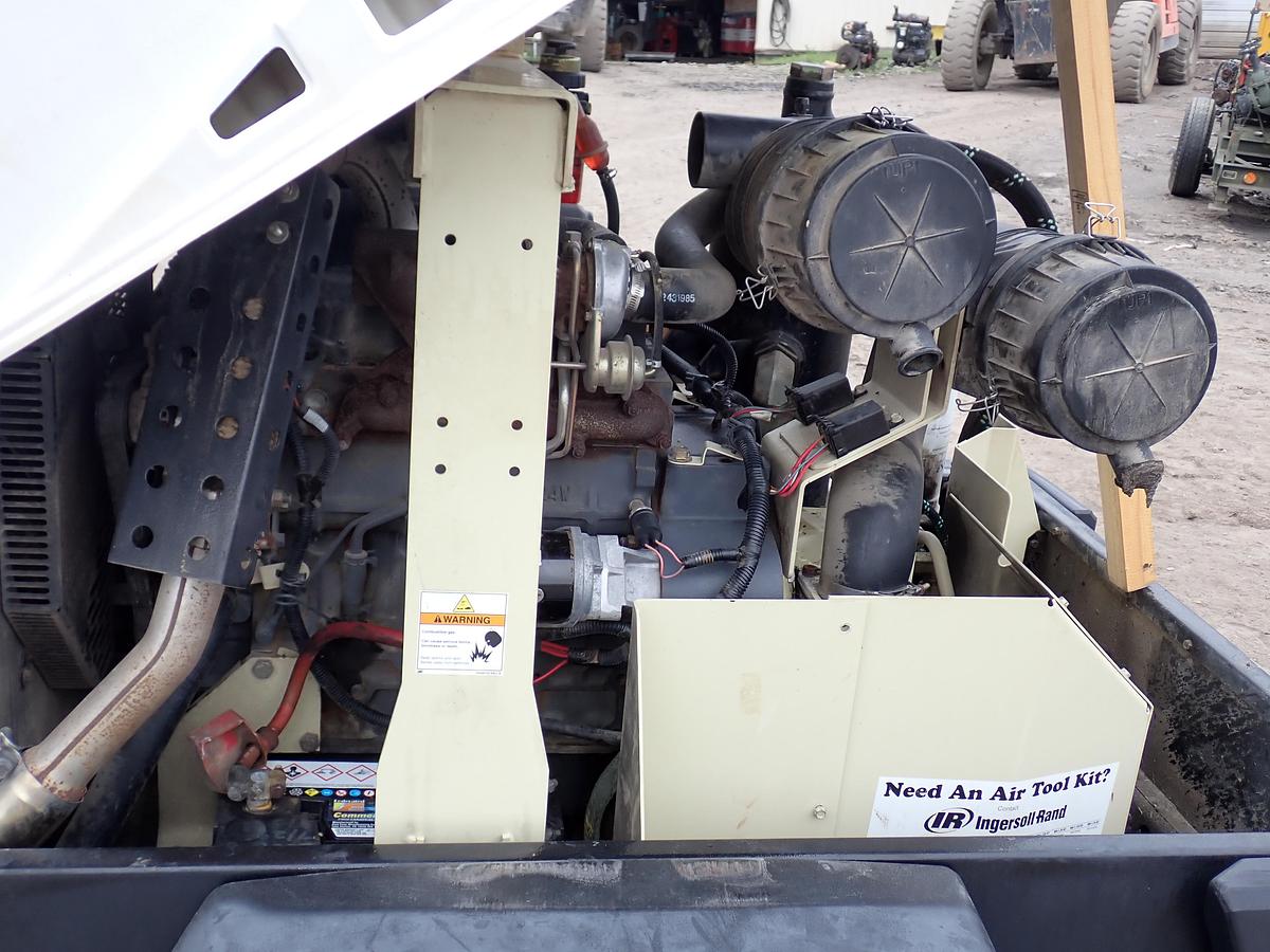 Used 2006 Ingersoll Rand Air Source 185 CFM Air Compressor