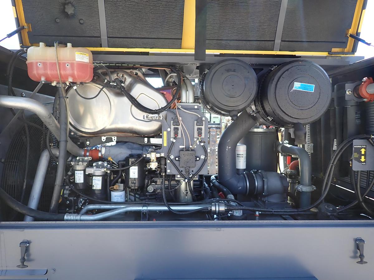 Used 2020 Atlas Copco XAS950 PD8 950 CFM Air Compressor